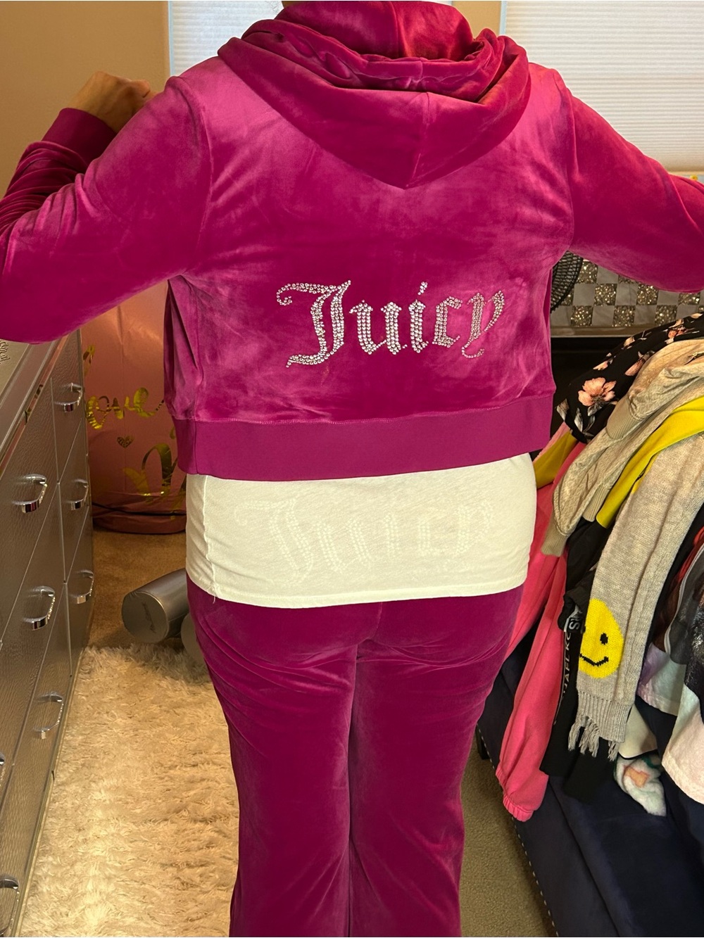 Juicy Couture Magenta Velour Track Pants & Hoodie Set - Picture 10 of 12
